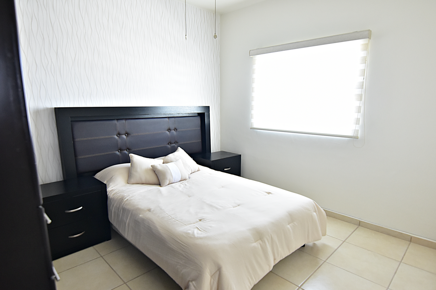 Modelo D75