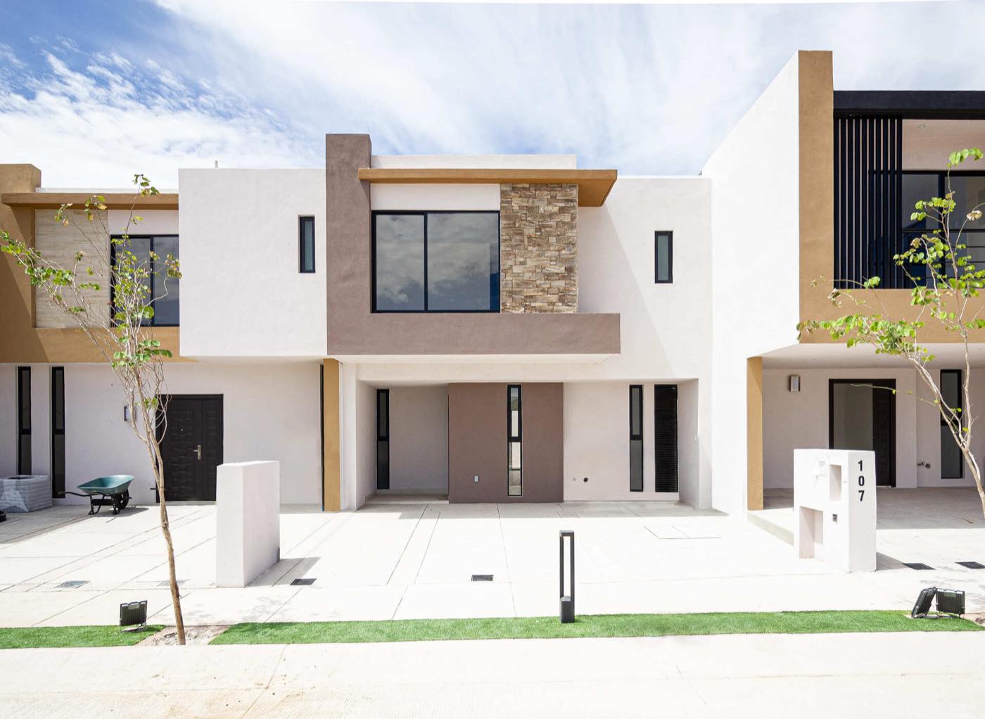 Fachada del modelo Burdeos
