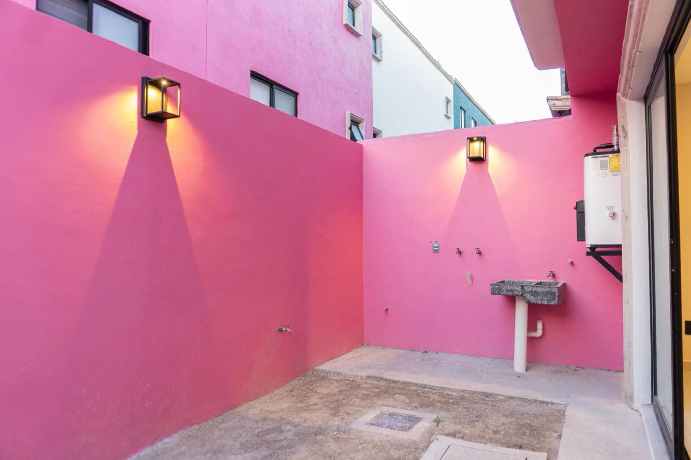 Fachada del modelo Bustamente
