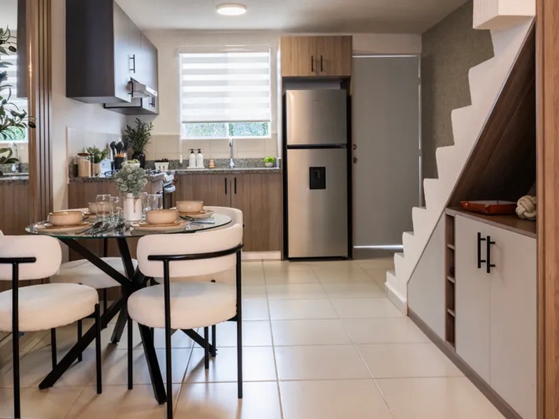 Cocina con comedor en el modelo Albatros