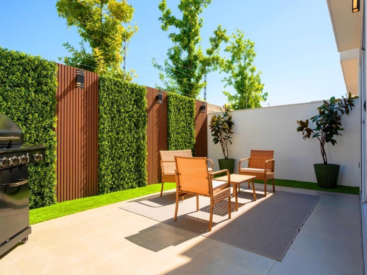 Patio jardín del modelo Aura Elite