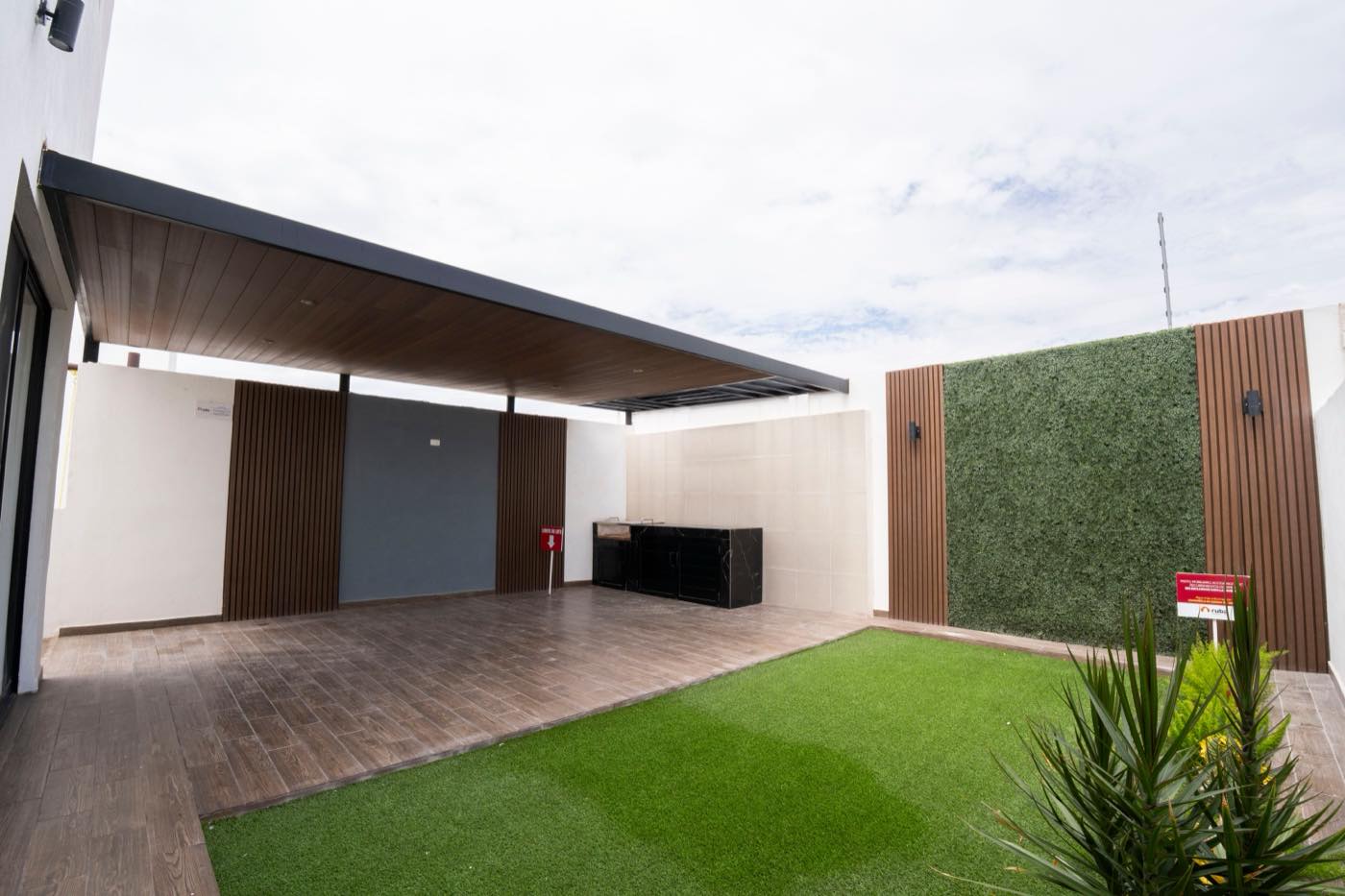Fachada del modelo Olimpia