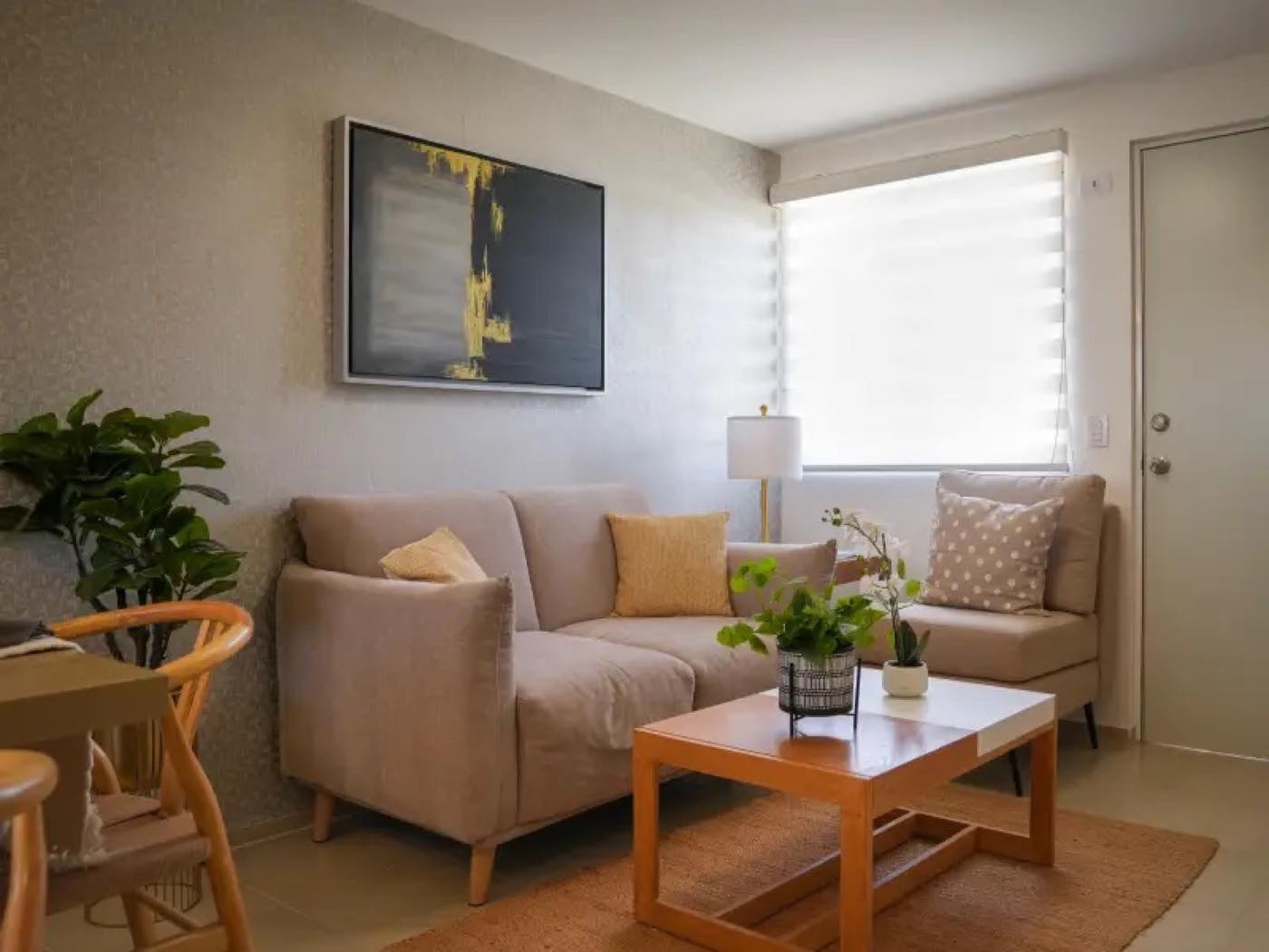 Sala del modelo águila en fraccionamiento paseos del roble en